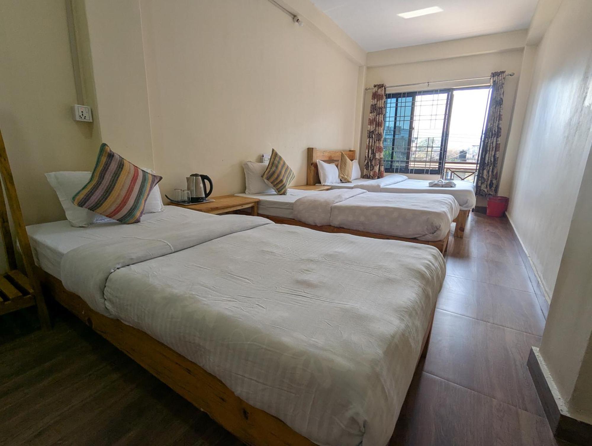 Santoshi Guest House, Pokhara Cameră foto